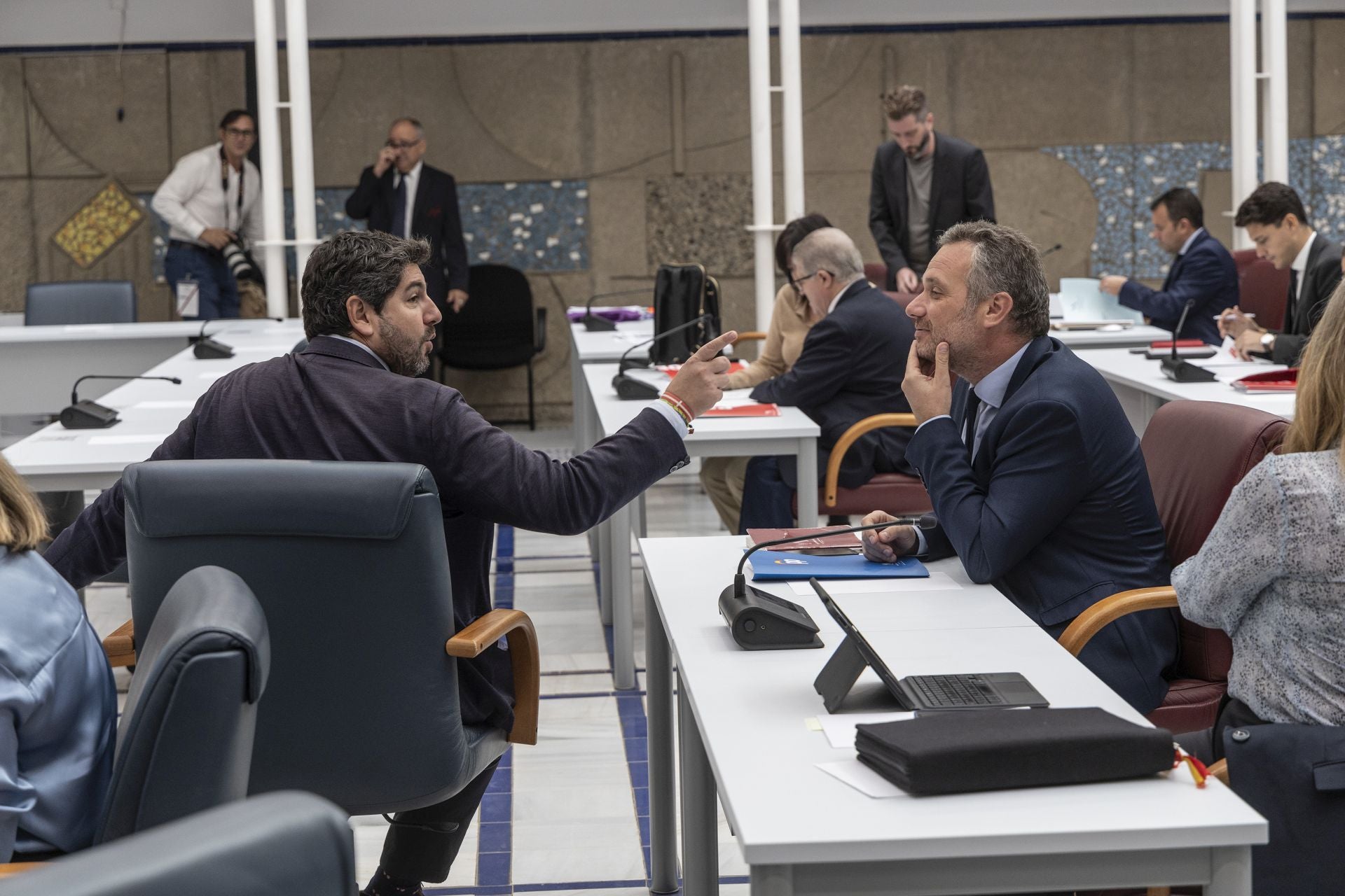 El Pleno de la Asamblea Regional de este martes, en imágenes