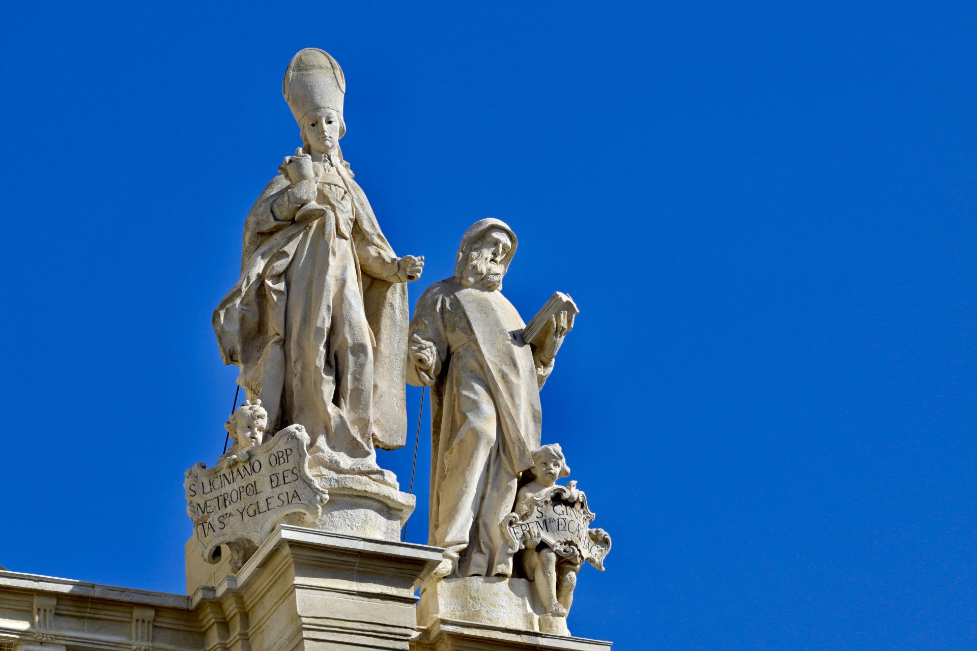 La fachada de la Catedral de Murcia, libre de andamios, en imágenes