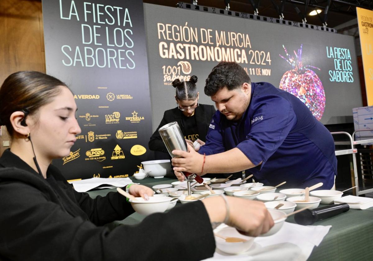 El jienense Juan José Mesa rindió un homenaje a la cocina antigua y al legado de generaciones.