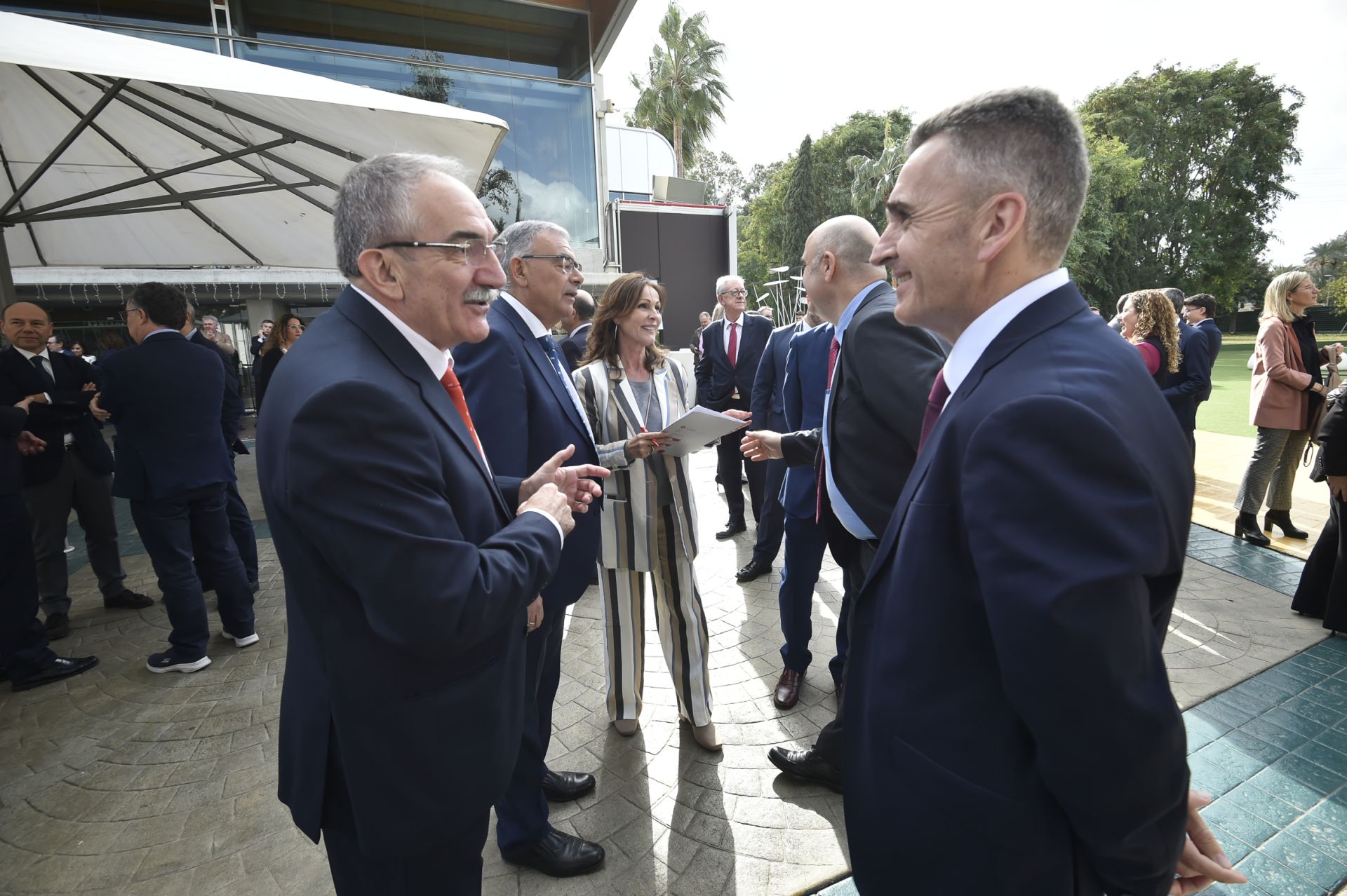 Conferencia en Murcia por el Día del Economista, en imágenes