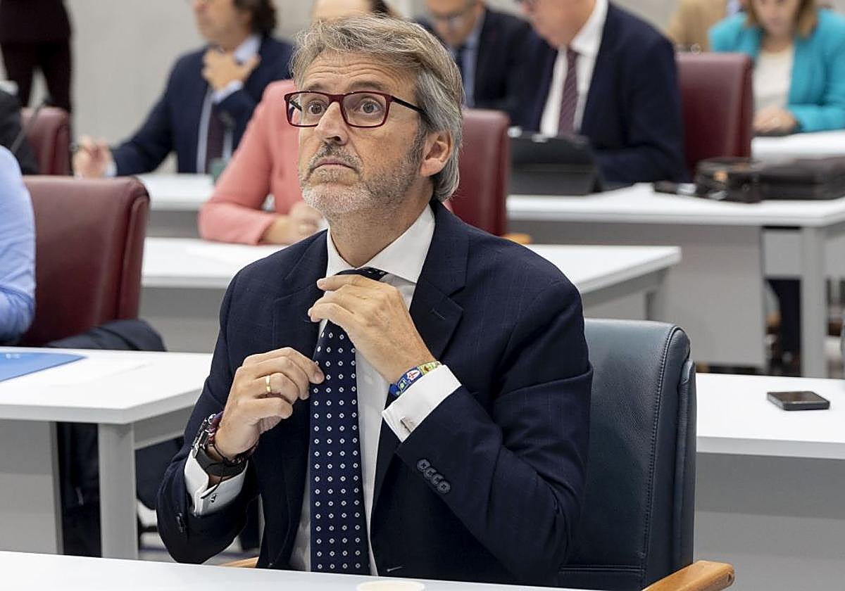 El consejero Luis Alberto Marín en el Pleno del pasado viernes en la Asamblea Regional.