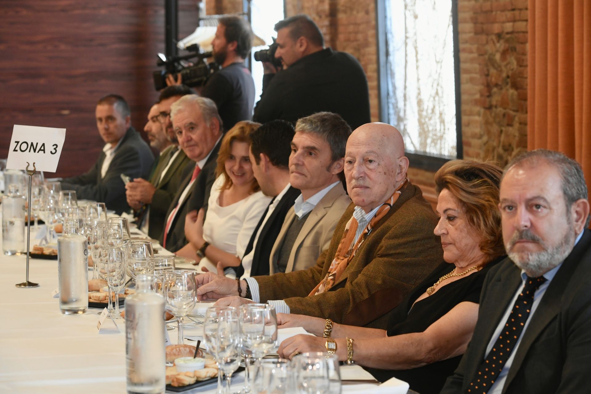 En imágenes, el Foro Tertulia la Luz