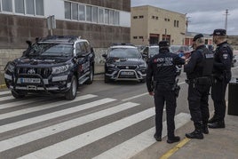 Imagen de archivo de la Policía Local de Cartagena junto a sus nuevos medios.