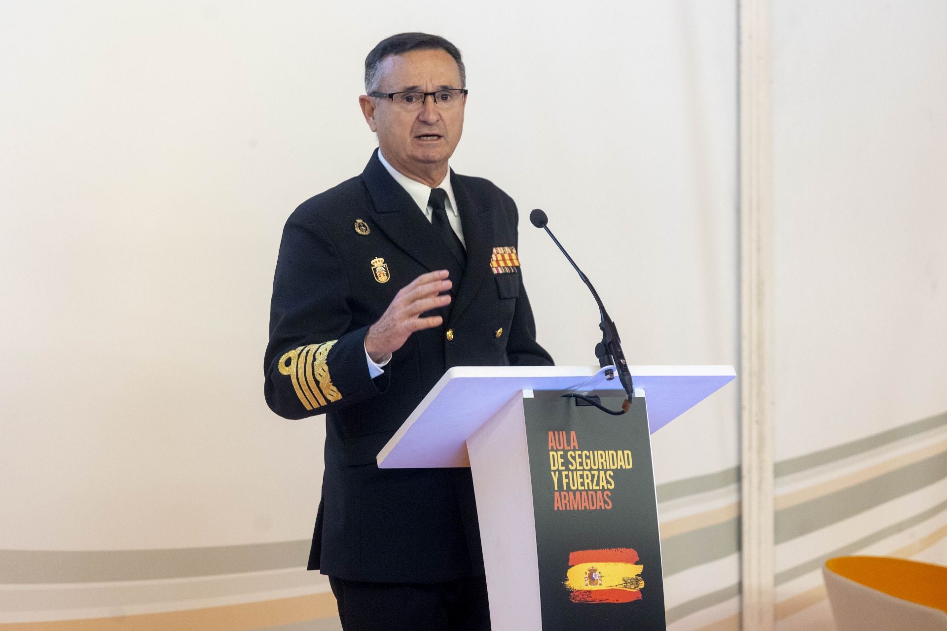 Aula de Seguridad y Fuerzas Armadas en Cartagena, en imágenes