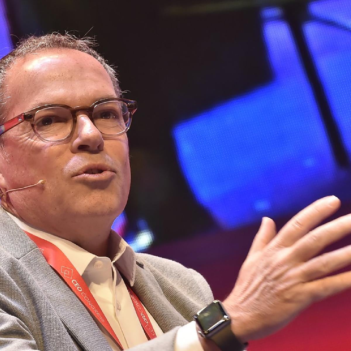 Jordi Llach: «Tenemos que diferenciar nuestros productos para que nos sigan comprando»