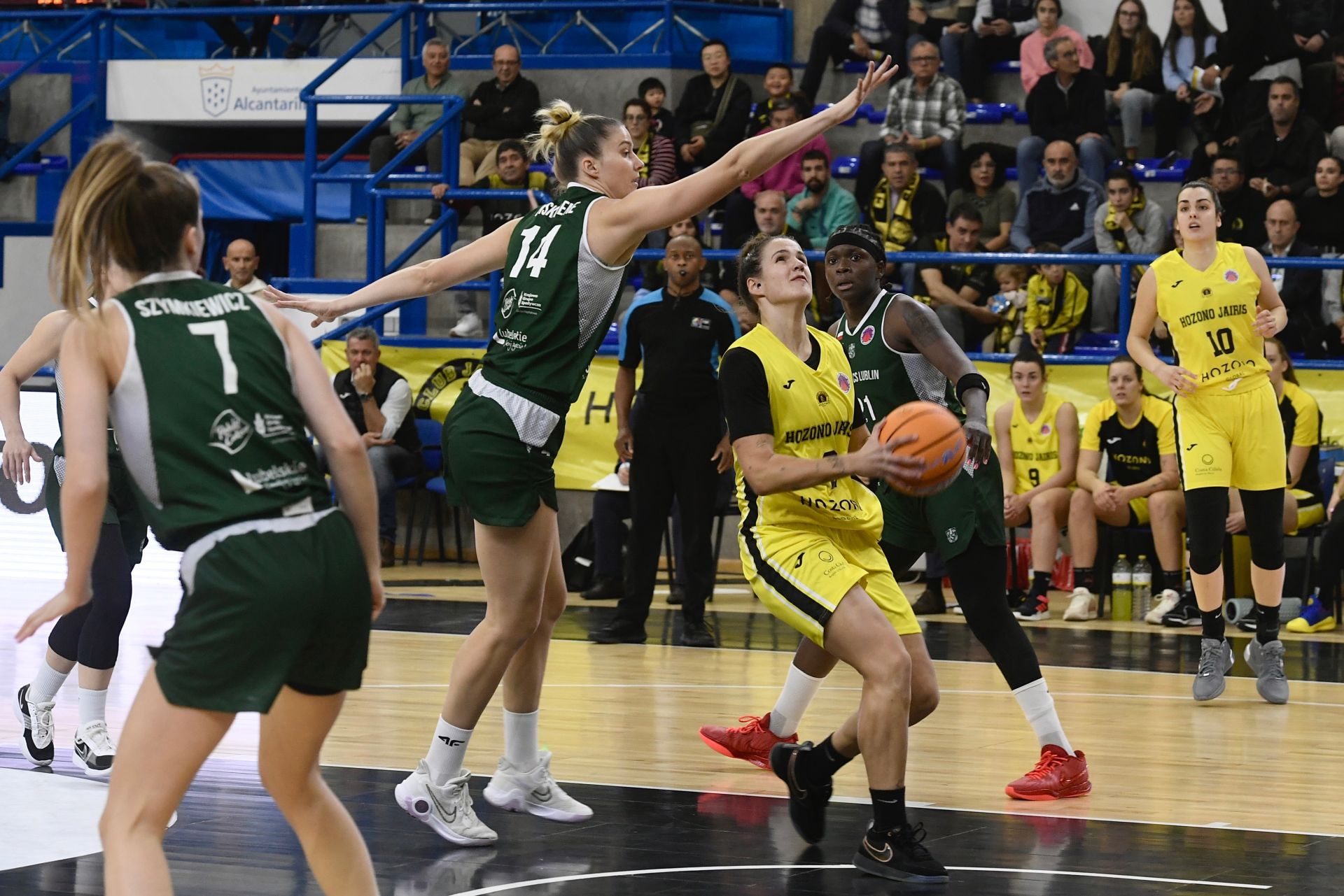 Las imágenes del partido Jairis-Lublin (76-63)