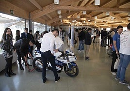 Alumnos de la UPCT, junto a empresarios e investigadores asitentes al Talent+Forum.