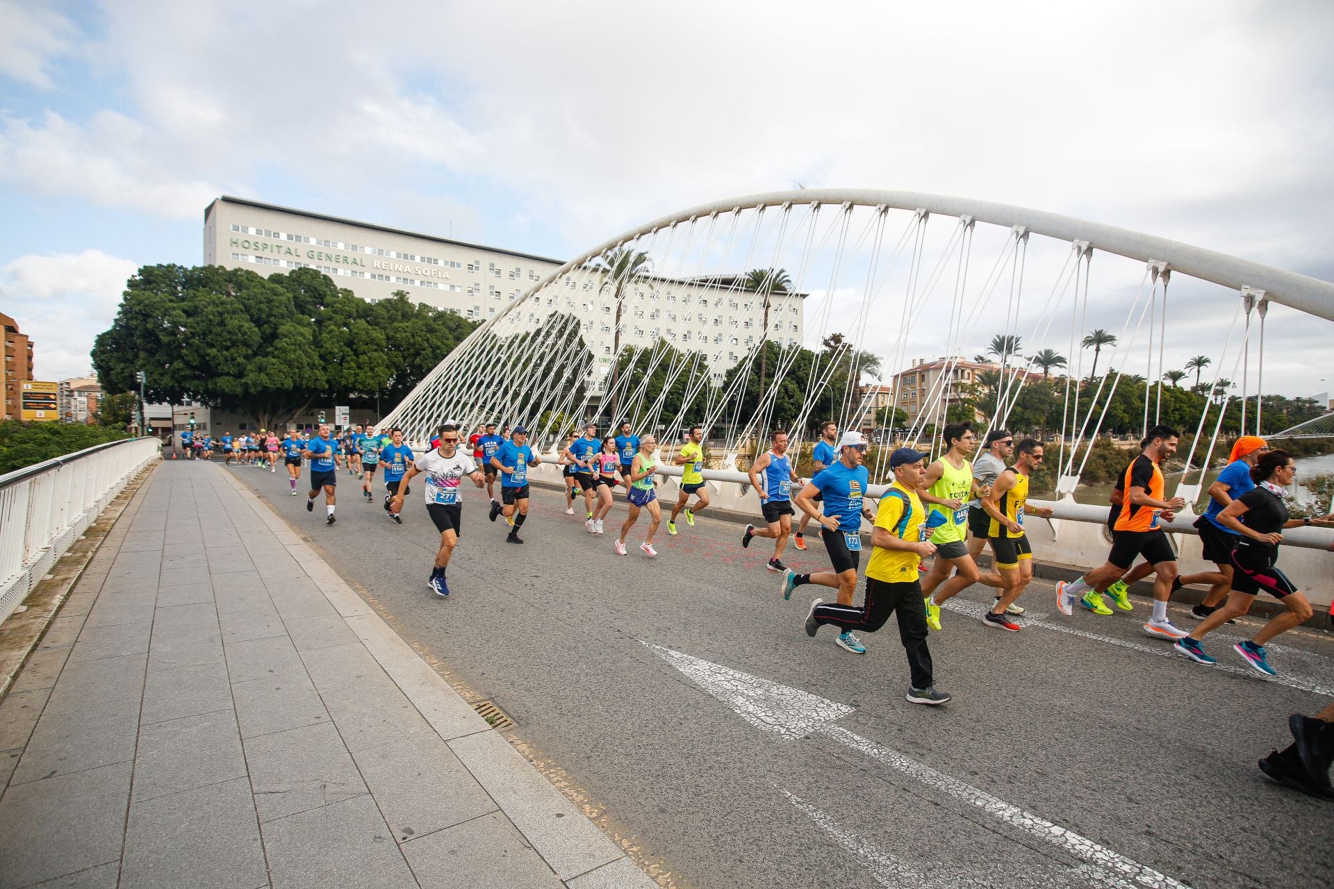 La carrera solidaria &#039;Muévete X Valencia&#039;, en imágenes (I)