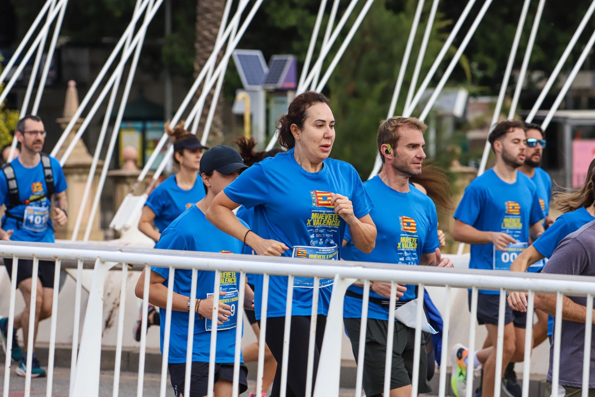 La carrera solidaria &#039;Muévete X Valencia&#039;, en imágenes (I)