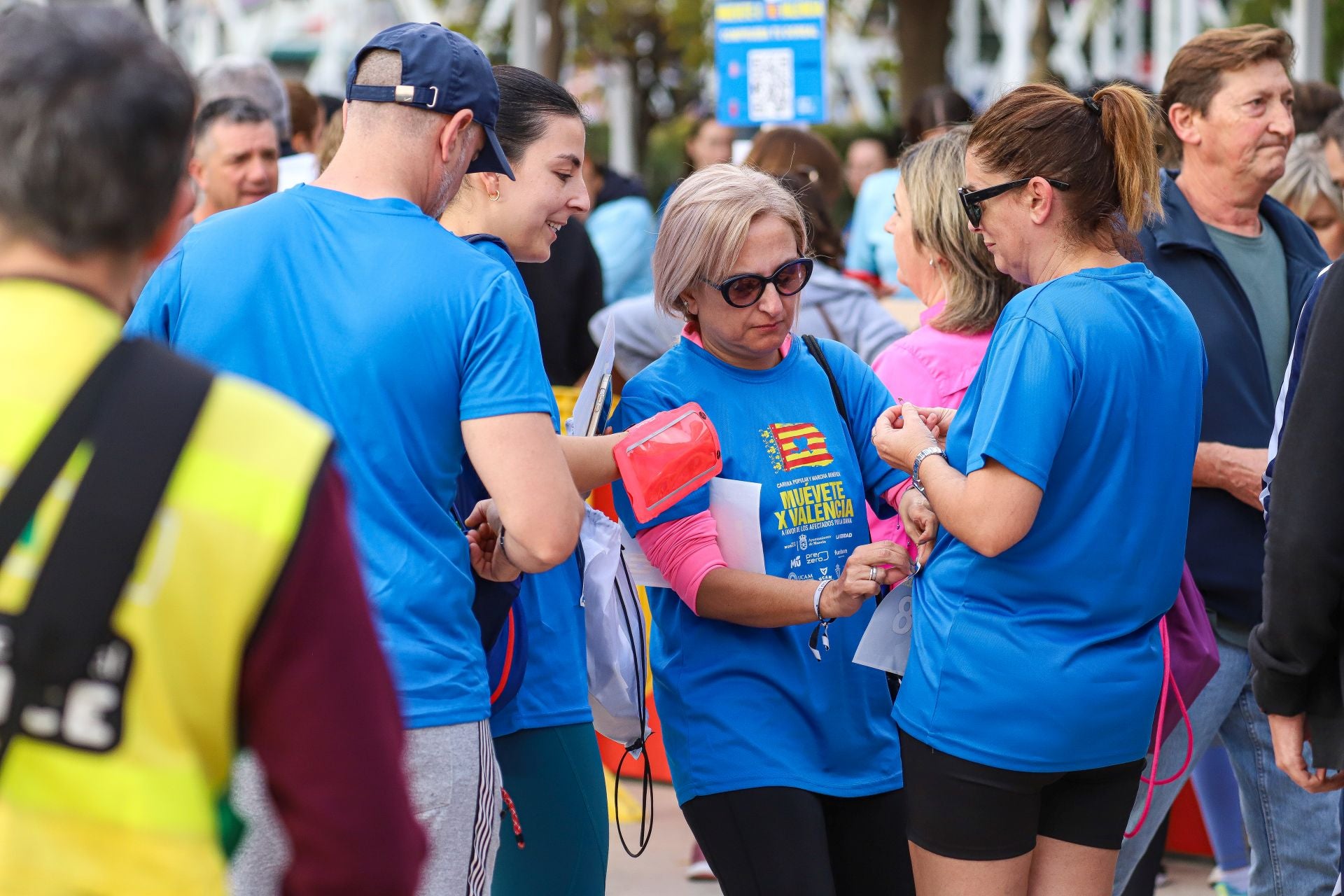 La carrera solidaria &#039;Muévete X Valencia&#039;, en imágenes (I)