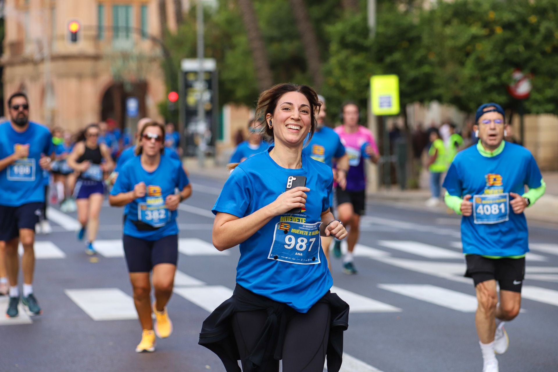 La carrera solidaria &#039;Muévete X Valencia&#039;, en imágenes (I)