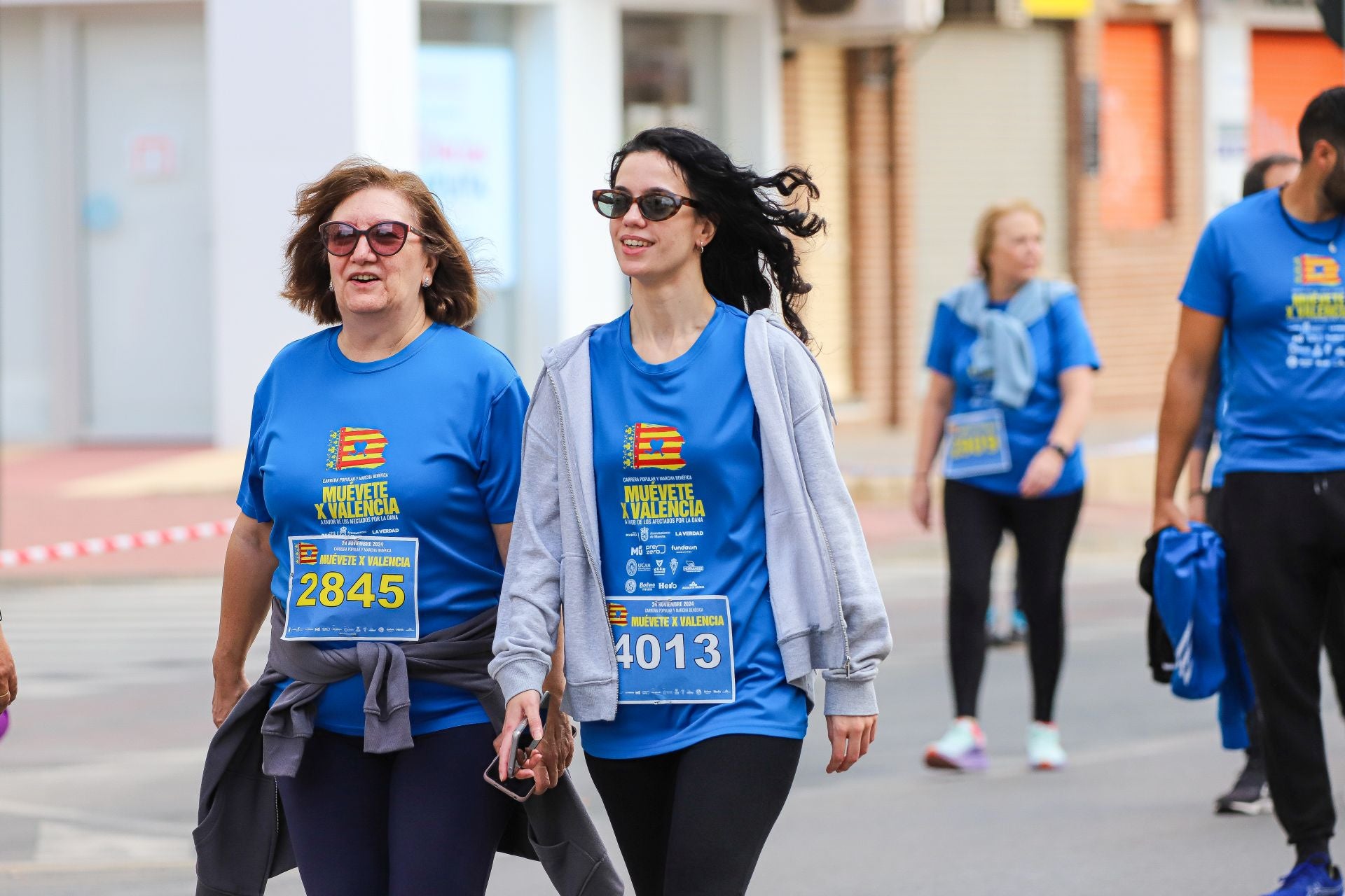 La carrera solidaria &#039;Muévete X Valencia&#039;, en imágenes (I)