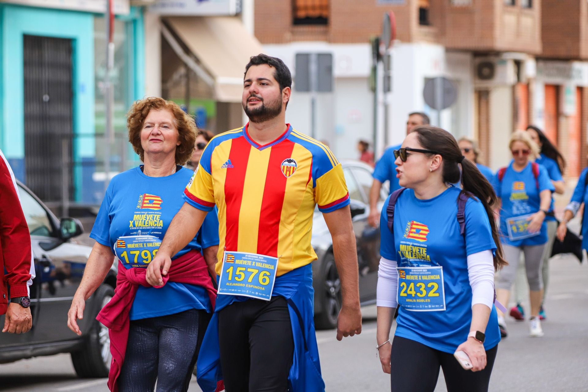 La carrera solidaria &#039;Muévete X Valencia&#039;, en imágenes (I)