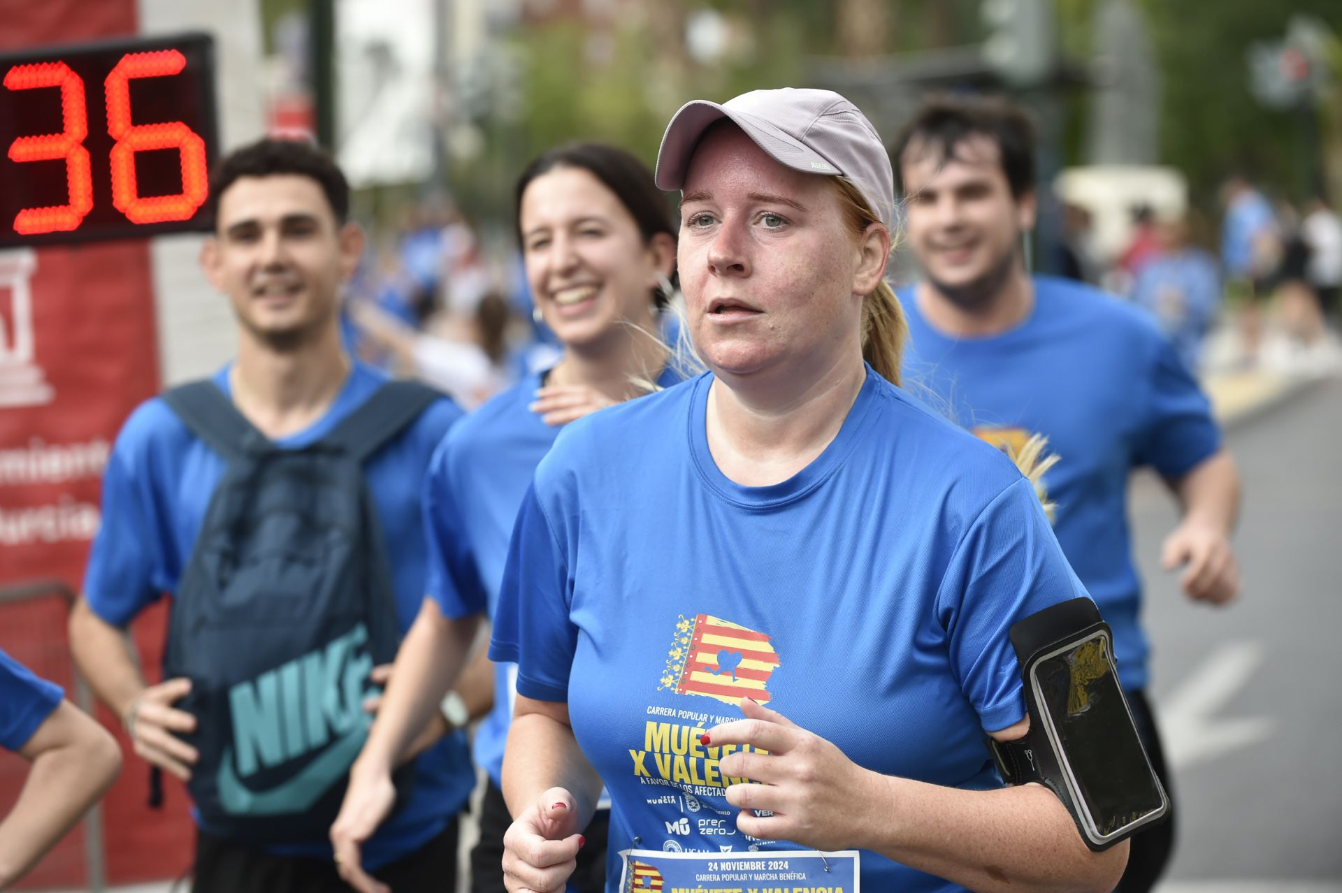 La carrera solidaria &#039;Muévete X Valencia&#039;, en imágenes (II)