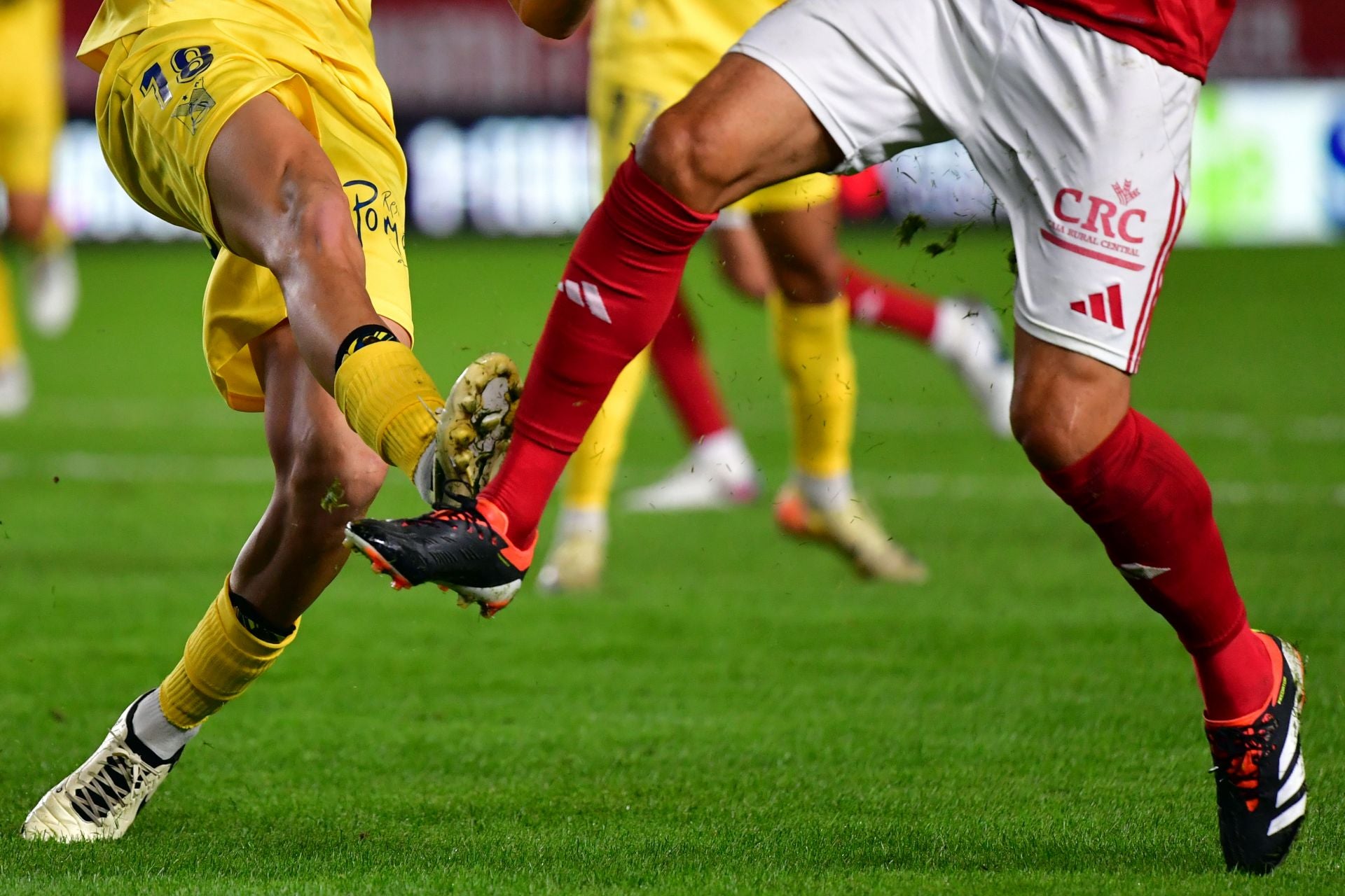 El empate del Real Murcia frente al Atlético Sanluqueño, en imágenes