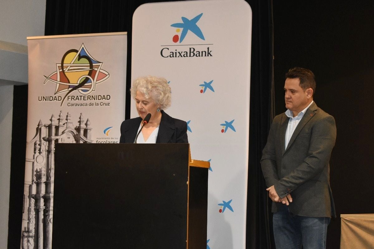 Unidad y Fraternidad entrega las microbecas y presenta concursos Día de la Fraternidad