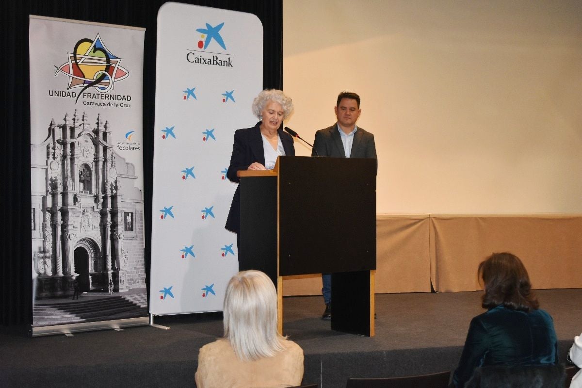 Unidad y Fraternidad entrega las microbecas y presenta concursos Día de la Fraternidad