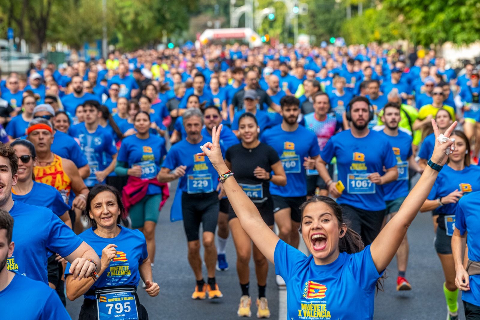 La carrera solidaria &#039;Muévete X Valencia&#039;, en imágenes (I)