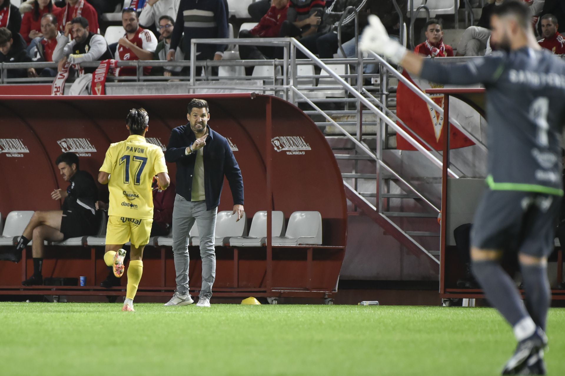 El empate del Real Murcia frente al Atlético Sanluqueño, en imágenes