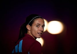 Aitana Bonmatí, en el entrenamiento de ayer.