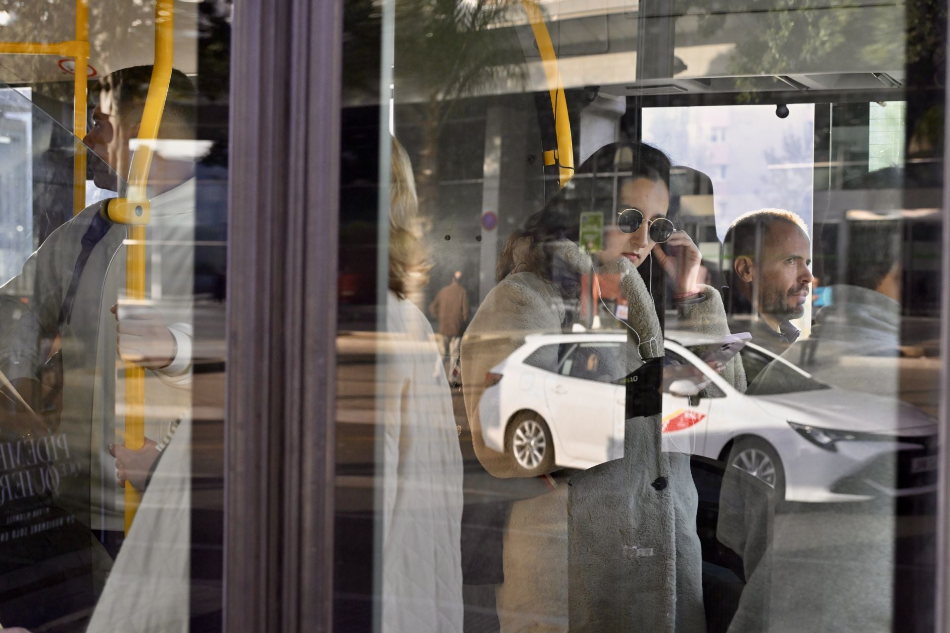 Servicios mínimos en Murcia durante la huelga de transportes de este viernes, en imágenes