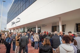 La inauguración del nuevo pabellón polideportivo de La Mata, en imágenes