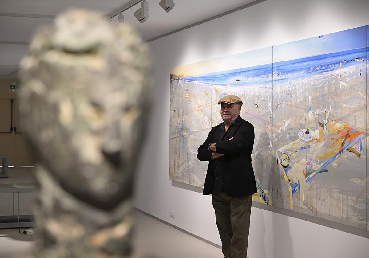 Alfonso Albacete en la muestra comisariada por Isabel Tejeda, catedrática de Bellas Artes de la Universidad de Murcia e historiadora del arte.