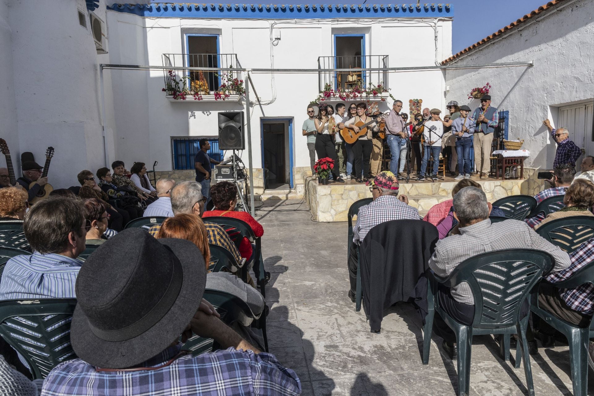 Encuentro de cuadrillas en Perín, en imágenes