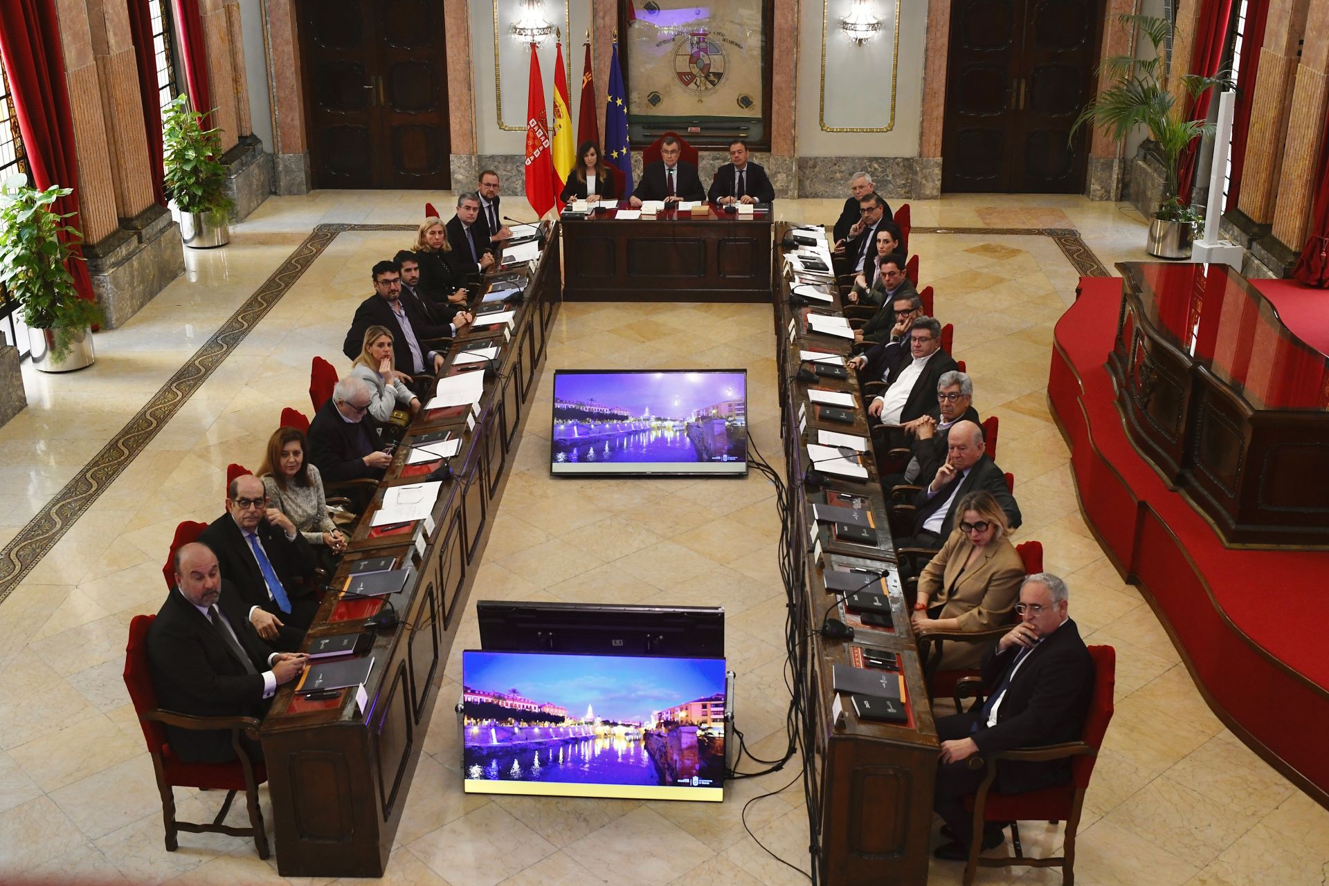 Presentación del comité organizador del 1.200 aniversario de Murcia, en imágenes