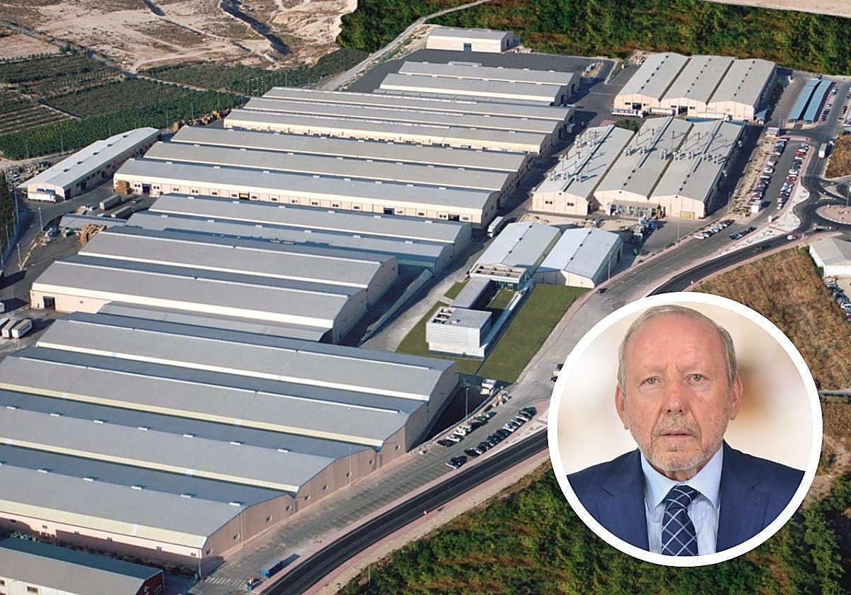 Vista aérea de la planta de Eviosys en Las Torres de Cotillas y su actual CEO, Tomás López-Zamora.