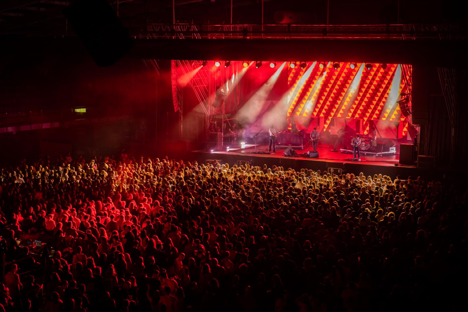 Las imágenes del concierto de Lori Meyers y Siloé en Torrevieja