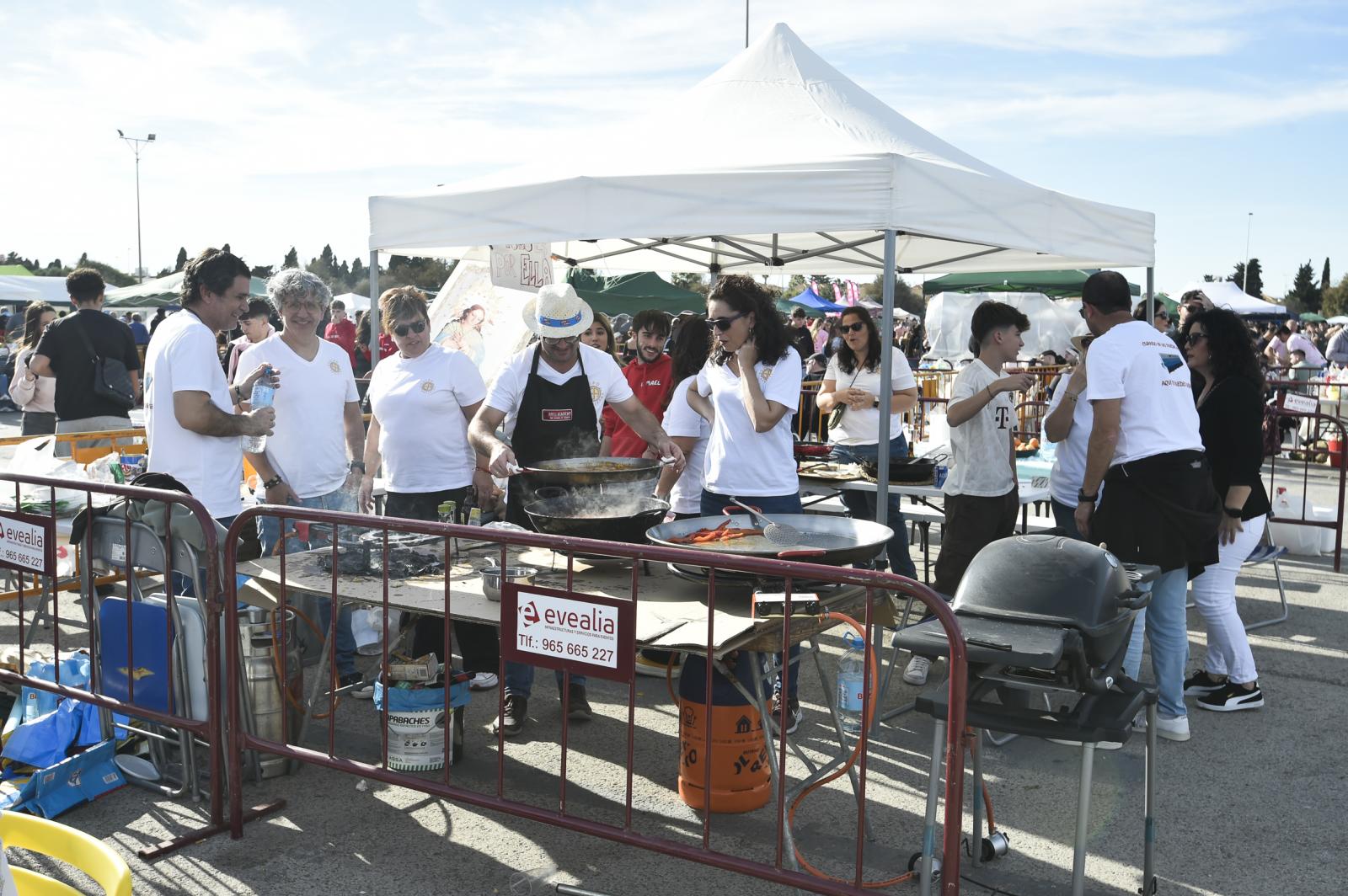 Las imágenes del concurso de paellas de las fiestas de la Purísima en Torrevieja