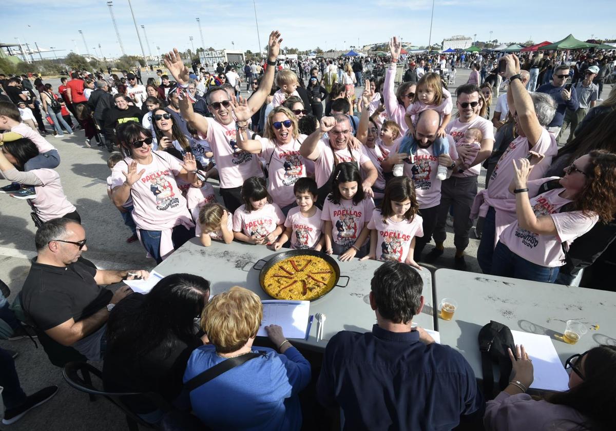 Las imágenes del concurso de paellas de las fiestas de la Purísima en Torrevieja