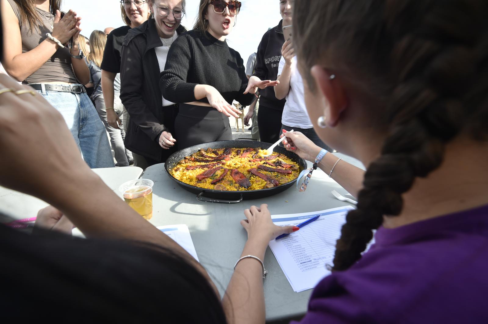 Las imágenes del concurso de paellas de las fiestas de la Purísima en Torrevieja