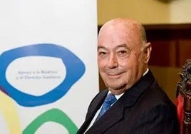 Luis Valenciano Clavel.