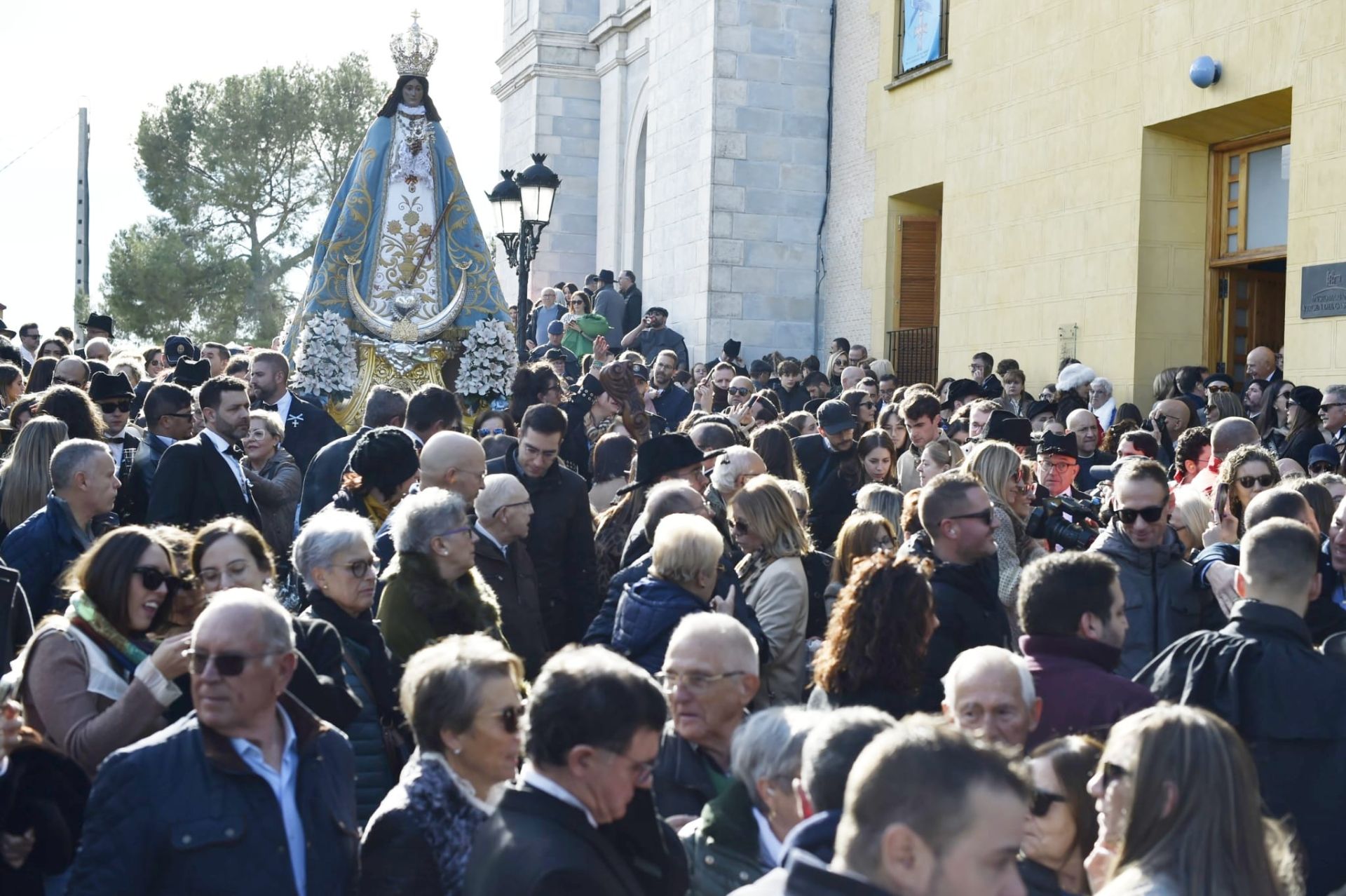 La Bajada de la Virgen del Castillo de Yecla, en imágenes