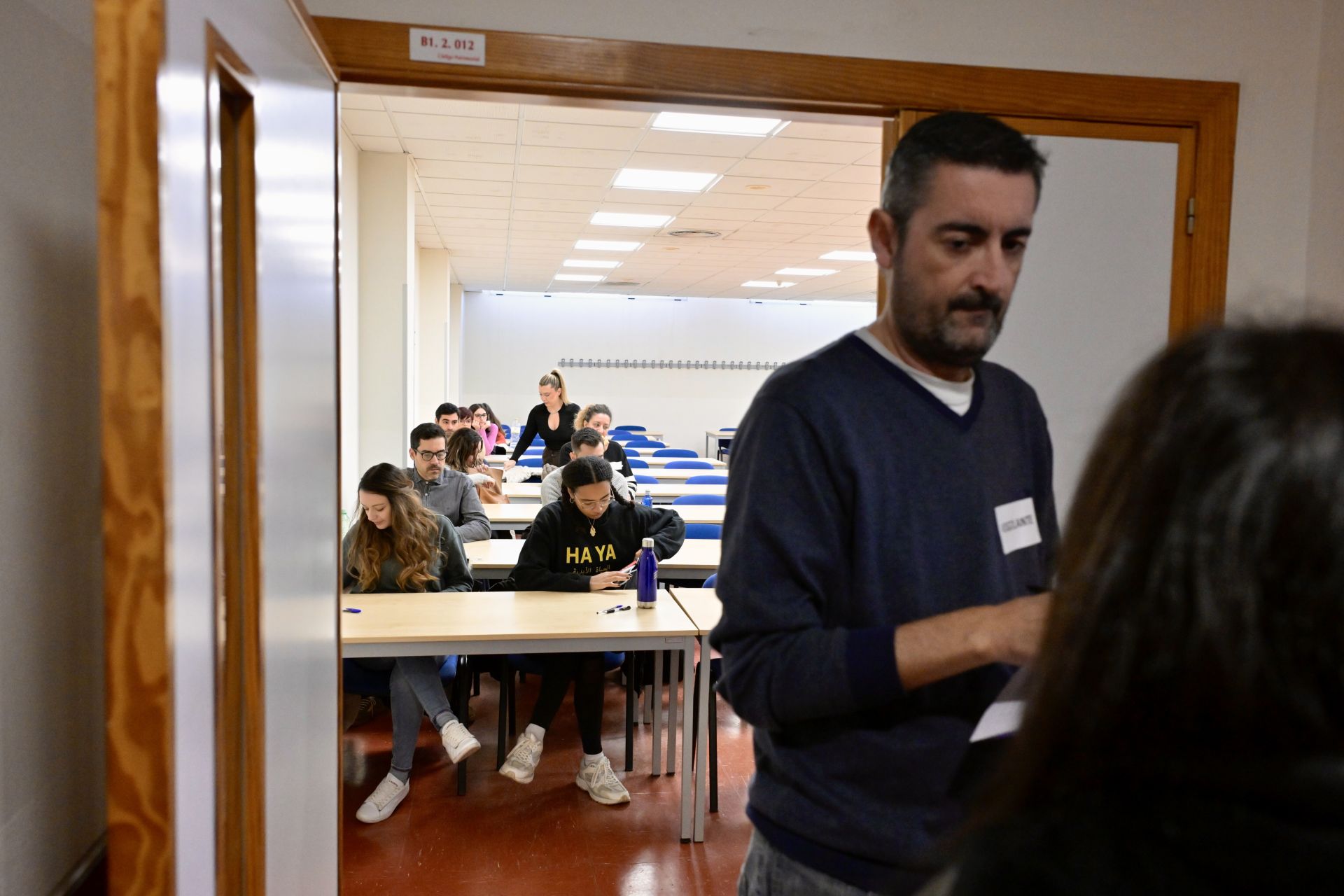 Las oposiciones de la Administración General del Estado en la Región de Murcia, en imágenes