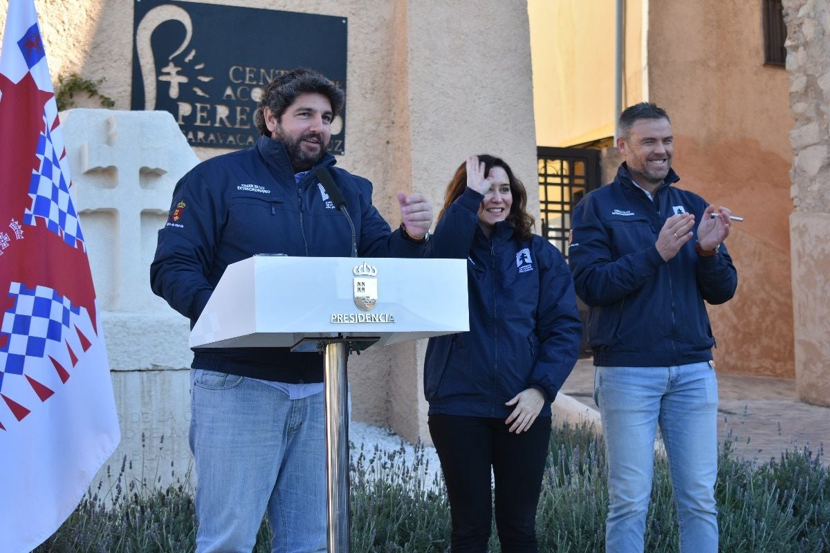 Imágenes de la visita de Díaz Ayuso - I Centro de Acogida