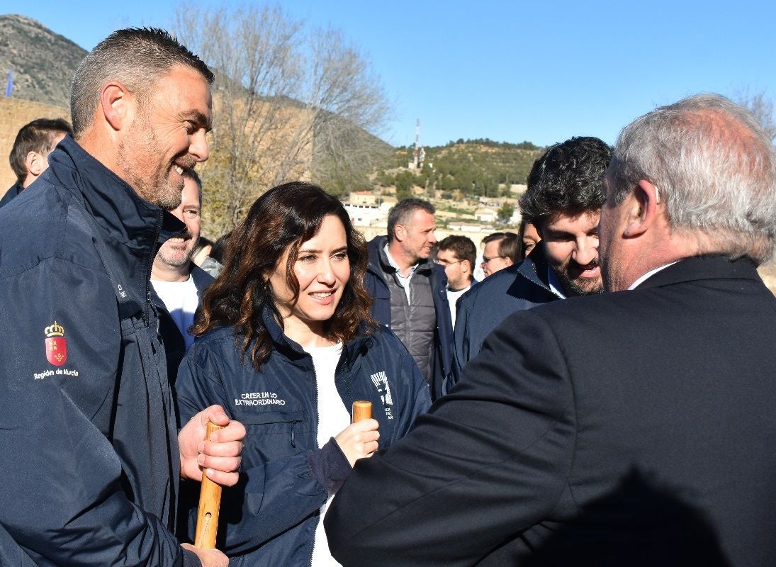 Imágenes de la visita de Díaz Ayuso - II Basílica Vera Cruz