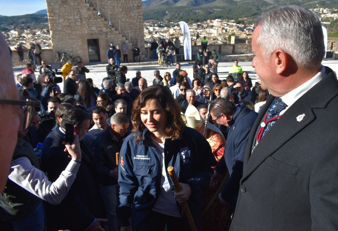 Imágenes de la visita de Díaz Ayuso - II Basílica Vera Cruz