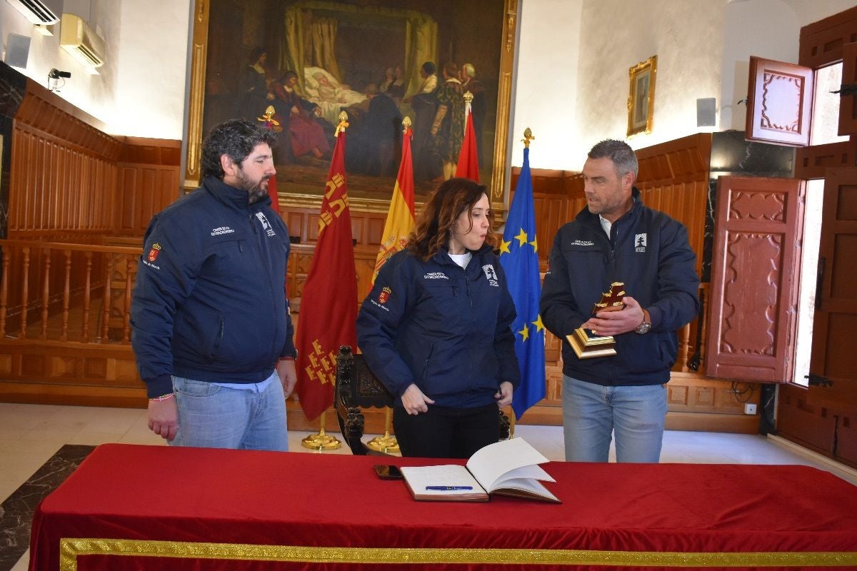 Imágenes de la visita de Díaz Ayuso - III Ayuntamiento