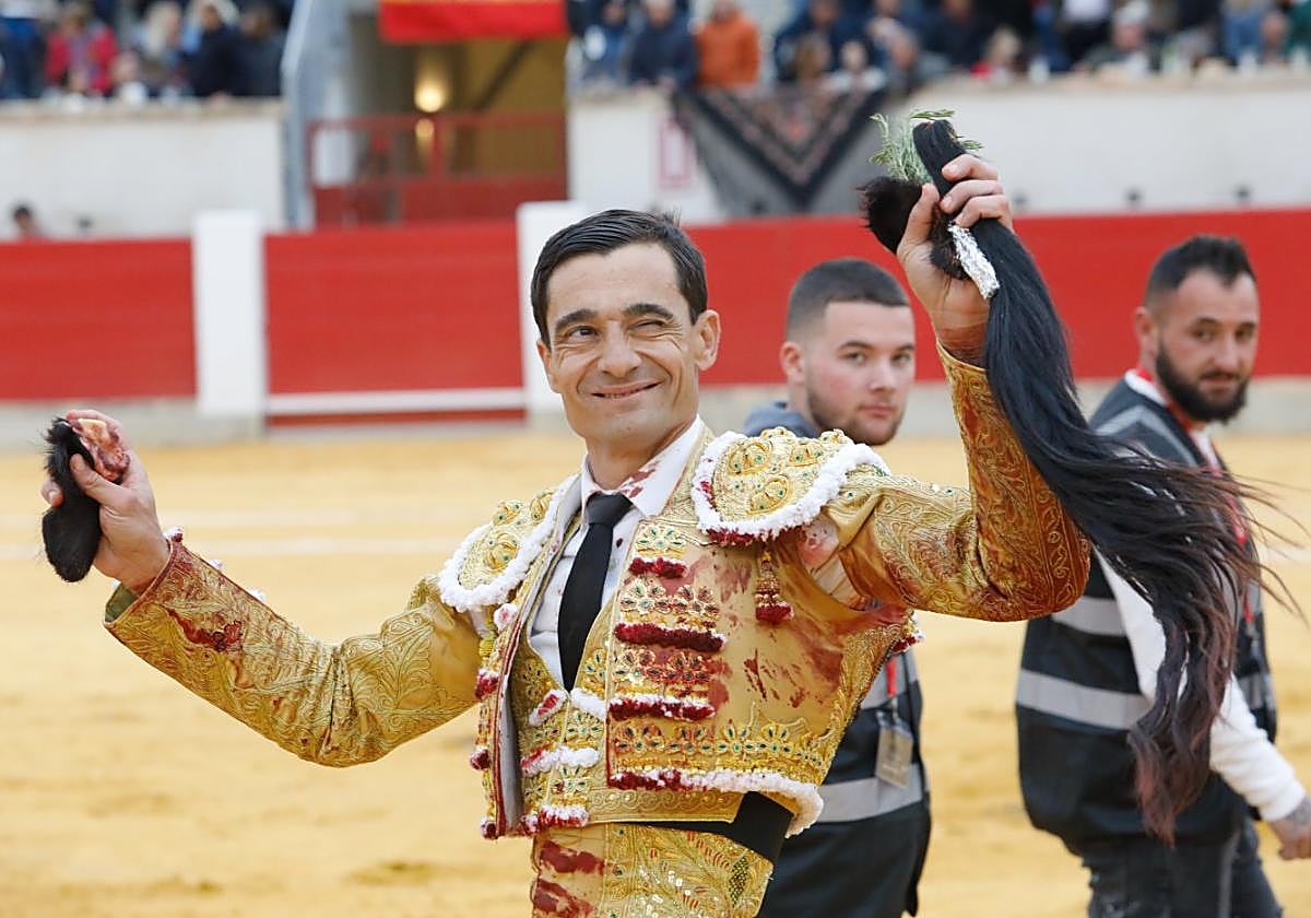 Paco Ureña recibirá el premio de Triunfador de la temporada del Club Taurino de Lorca.