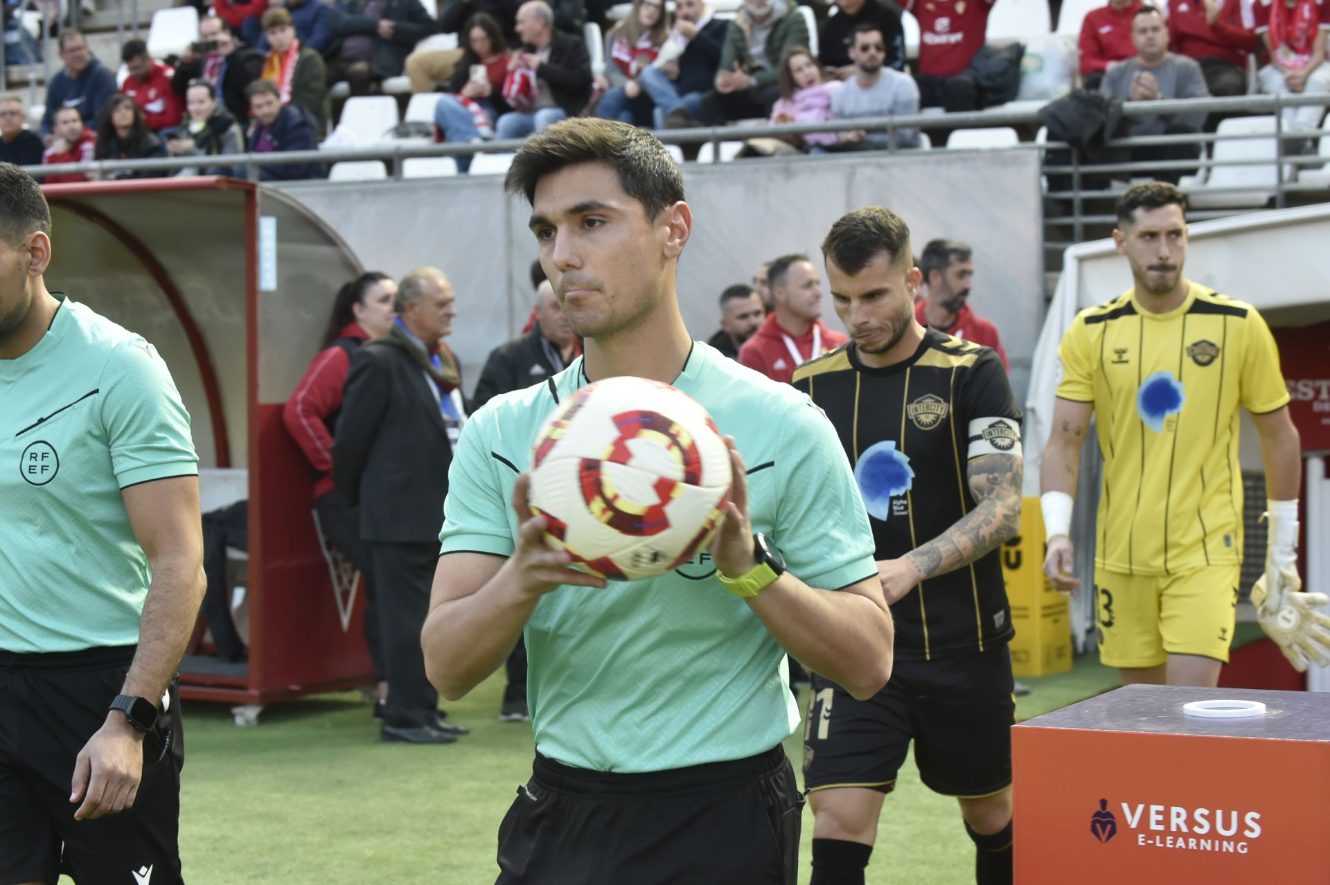 El empate del Real Murcia frente al Intercity, en imágenes