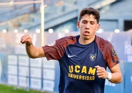 Luque celebra un gol con el UCAM esta temporada.