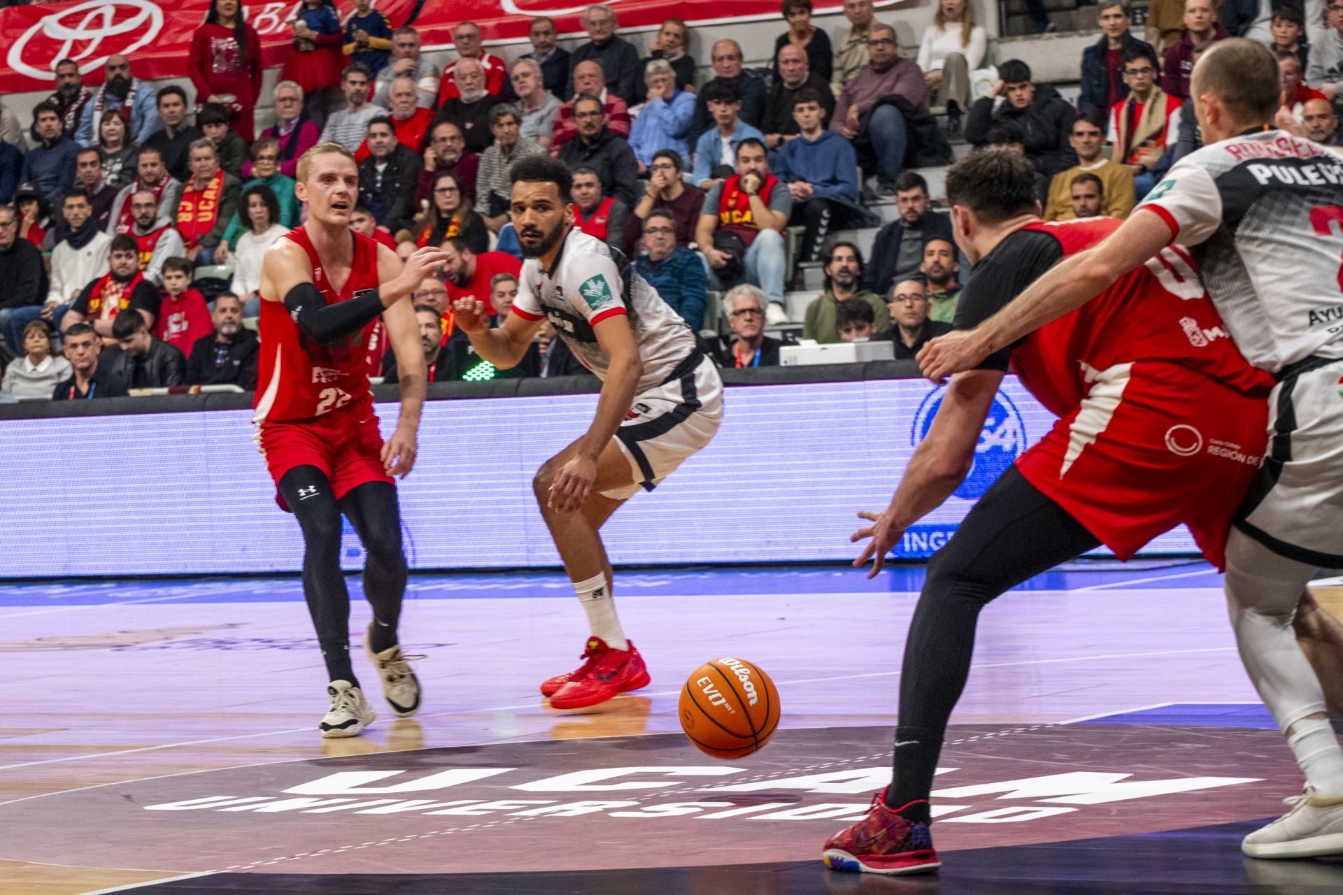 La victoria del UCAM Murcia ante el Granada, en imágenes