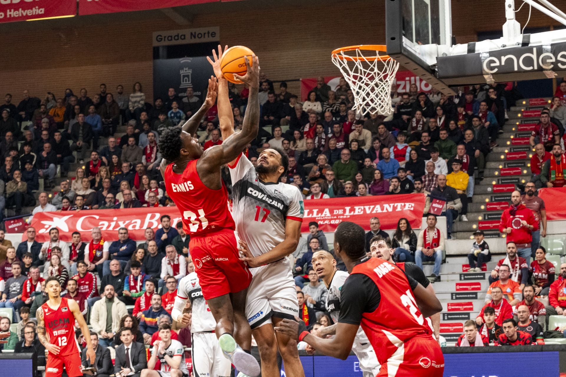 La victoria del UCAM Murcia ante el Granada, en imágenes