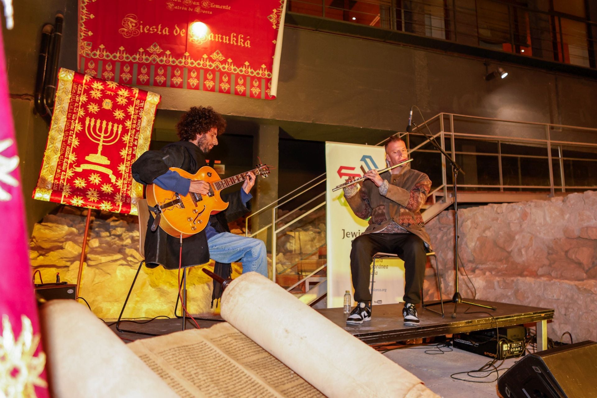 Las imágenes de la fiesta judía de la Janucá en la sinagoga de Lorca