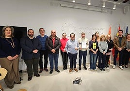 El equipo de gobierno PP-Vox, este lunes, tras la aprobación de los presupuestos en Junta de Gobierno.