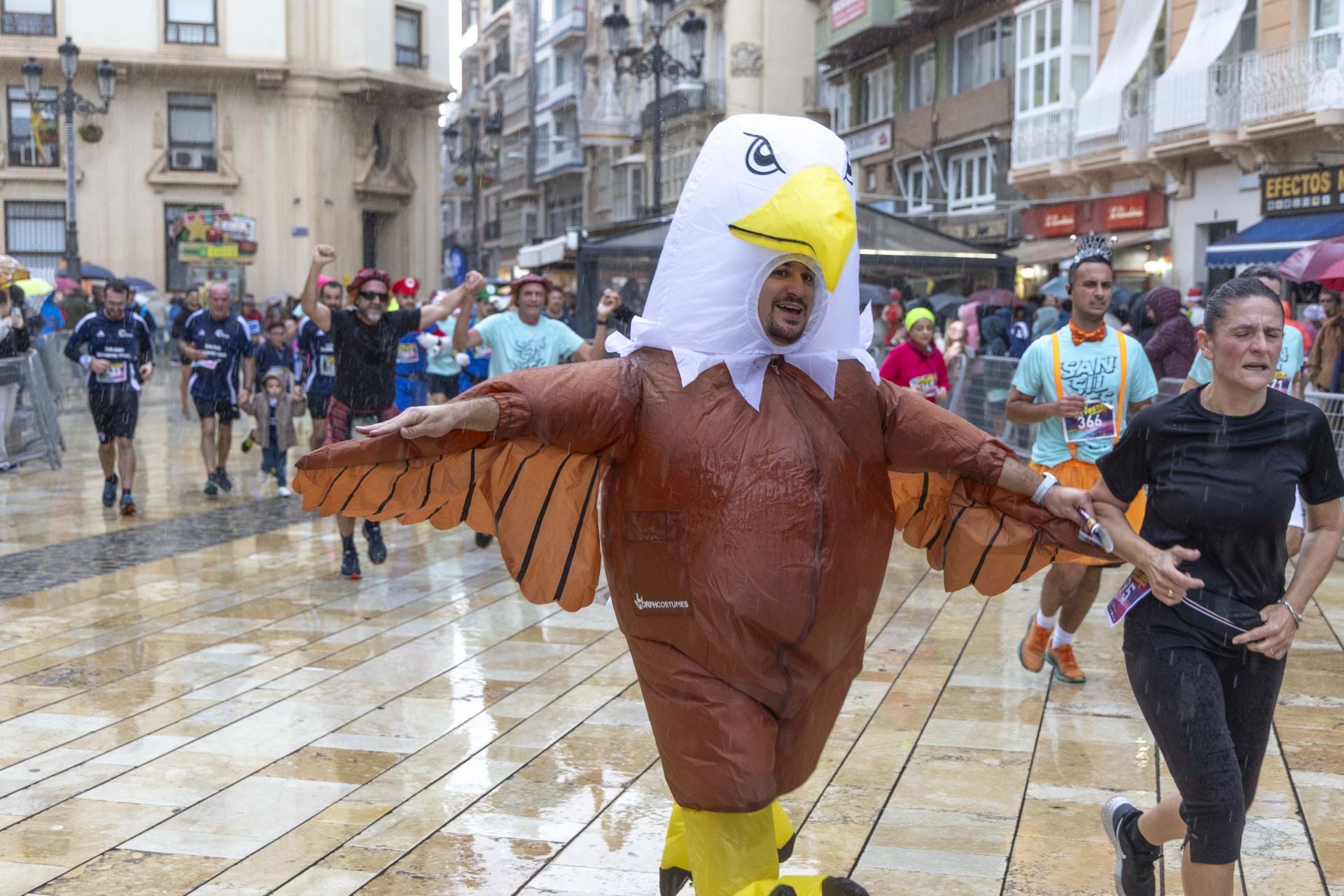 Los disfraces de la San Silvestre de Cartagena 2024, en imágenes