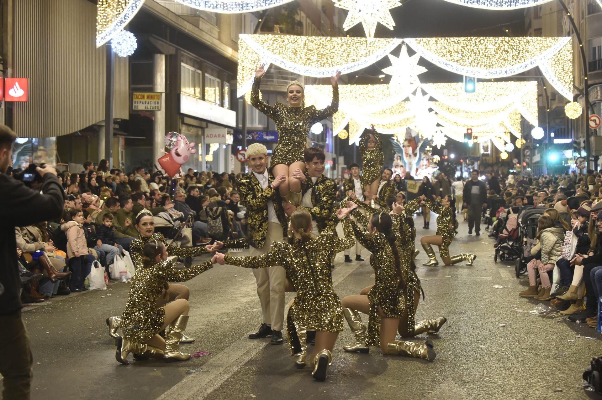 La cabalgata de los Reyes Magos en Murcia, en imágenes